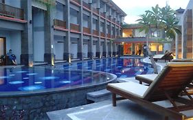 Grand Sinar Indah Hotel Legian